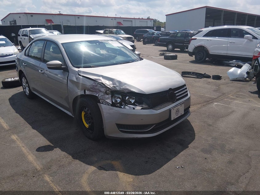 2013 Volkswagen Passat S
