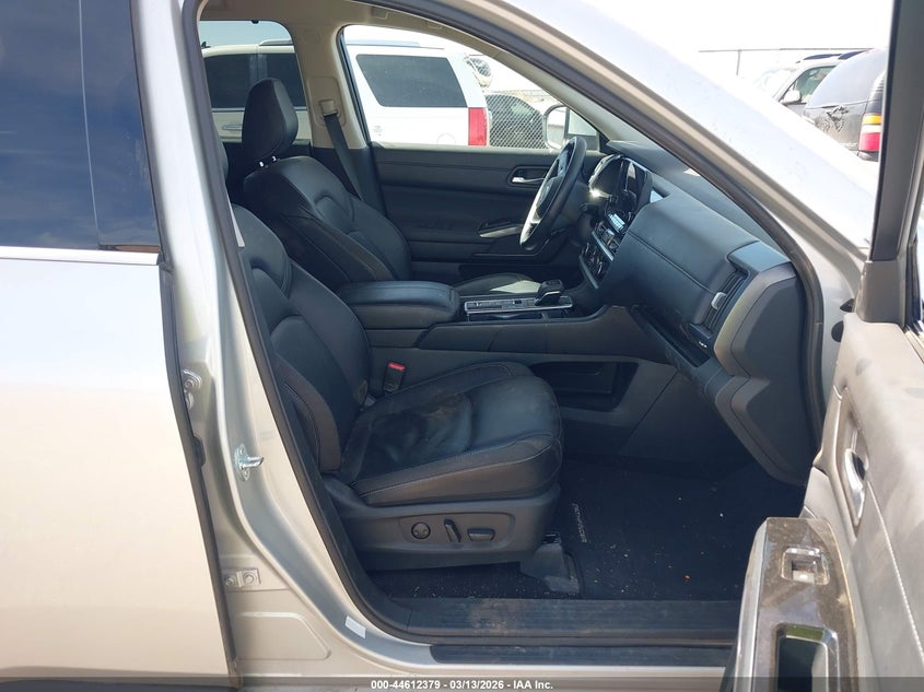 2025 Nissan Pathfinder Sl Fwd