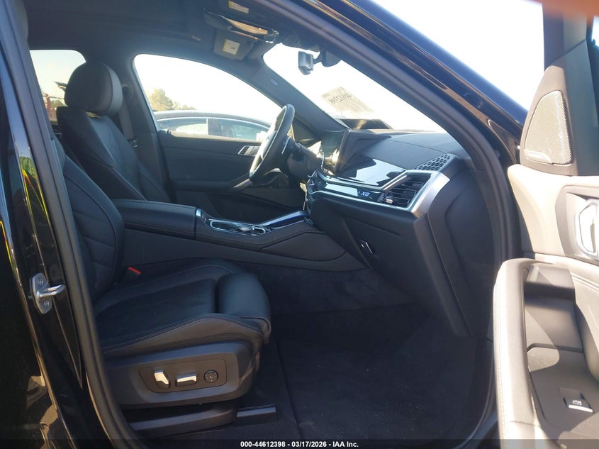 2026 BMW X6 xDrive40I