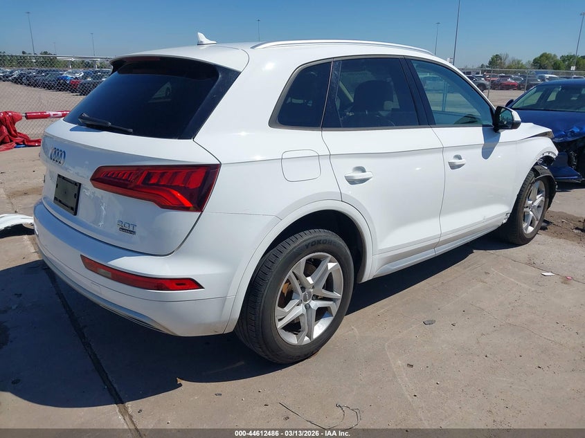 2018 Audi Q5 2.0T Premium/2.0T Tech Premium