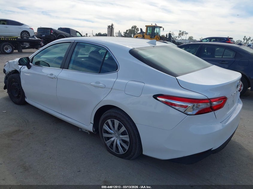 2019 Toyota Camry Hybrid Le