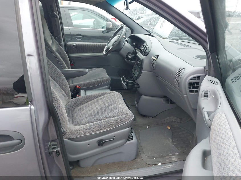 1998 Dodge Grand Caravan Se