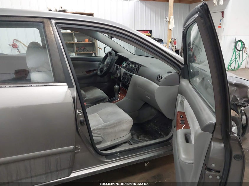 2004 Toyota Corolla Le