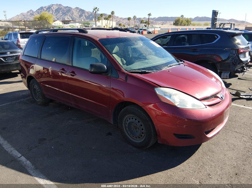 2010 Toyota Sienna Le
