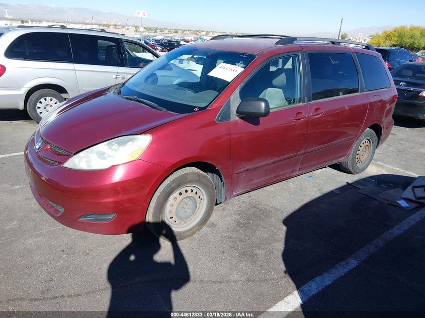 2010 Toyota Sienna Le
