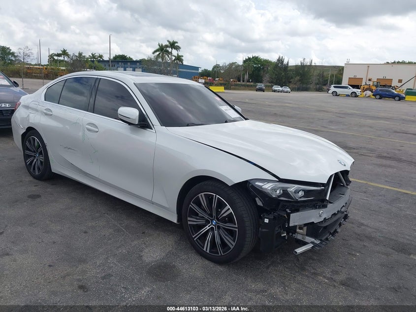 2025 BMW 330I xDrive