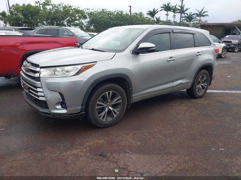 2017 Toyota Highlander Le 5TDZZRFH5HS196993 photo 1