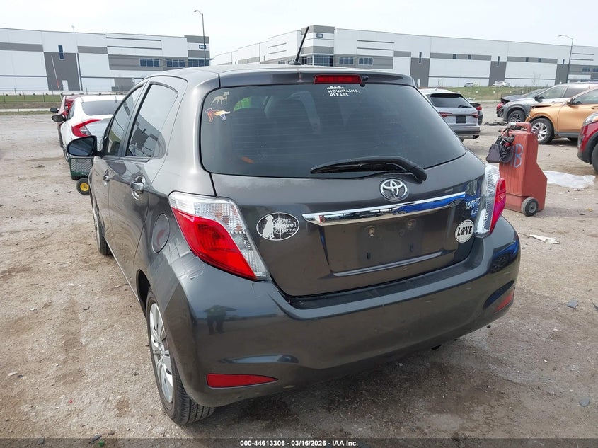 2013 Toyota Yaris Le