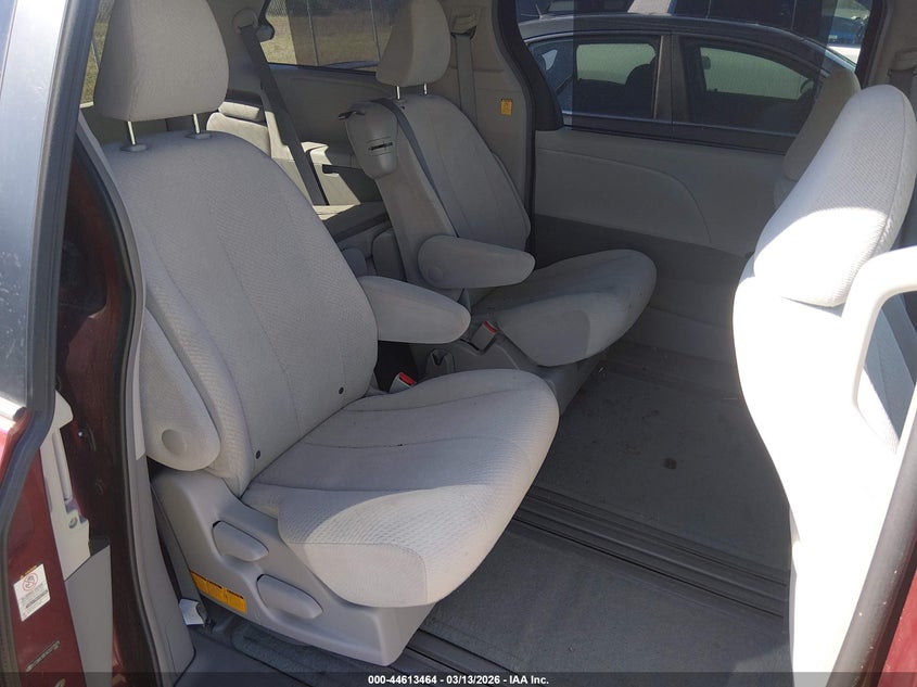 2012 Toyota Sienna 3.5 Le V6 8 Passenger brown Lot 111044613464 Vin 5TDKK3DC4CS277079