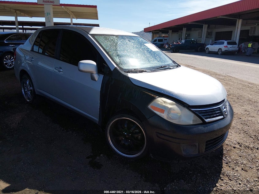 2009 Nissan Versa 1.8S