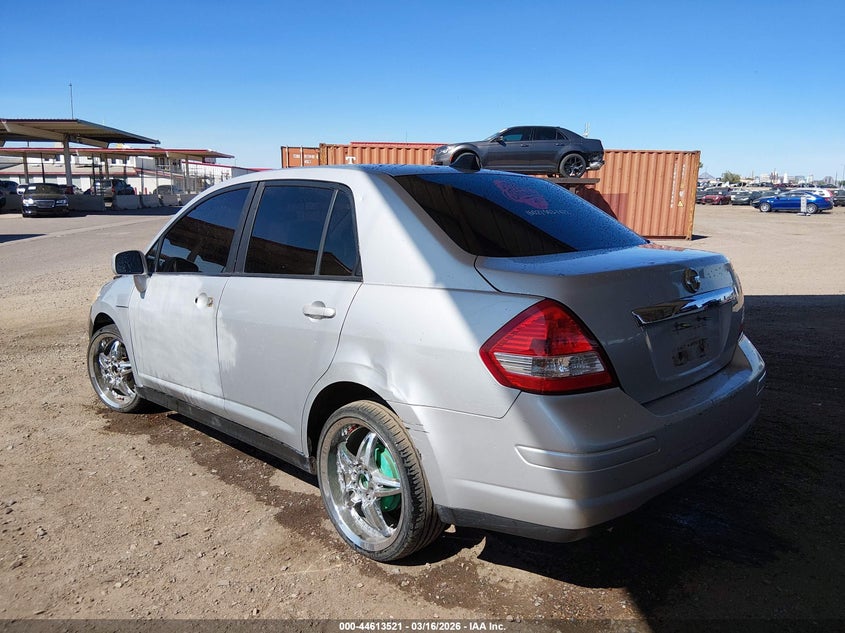 2009 Nissan Versa 1.8S
