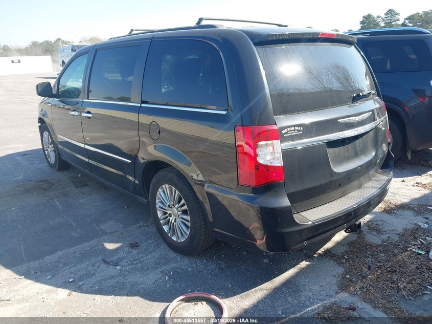 Vin: 2c4rc1cg8dr716153, lot: 45110535, chrysler town & country touring-l 20133