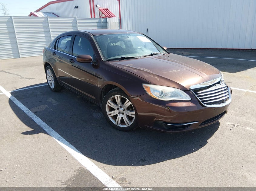2013 Chrysler 200 Lx