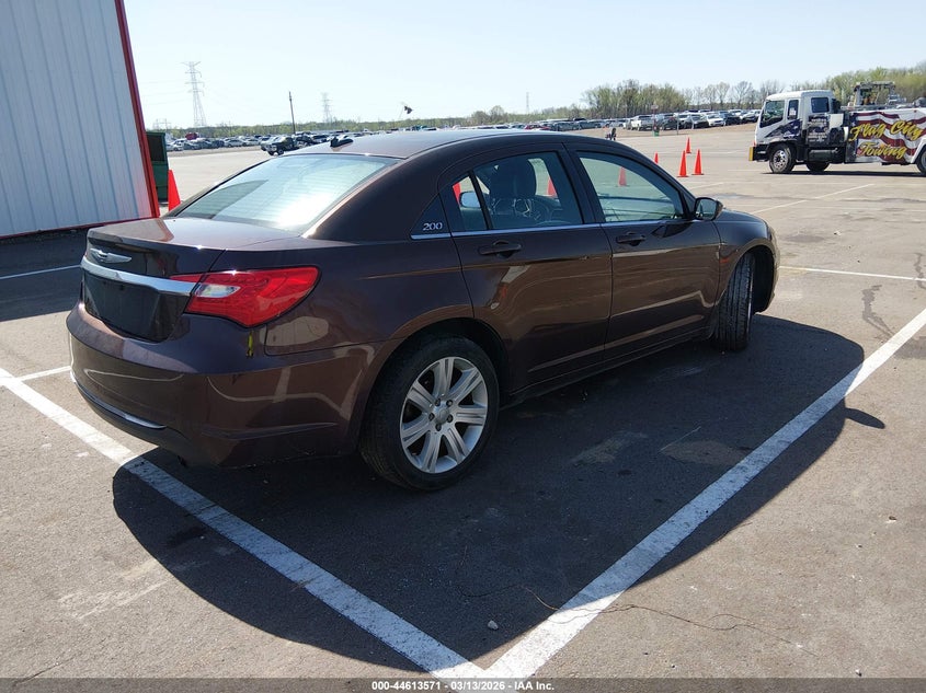 2013 Chrysler 200 Lx