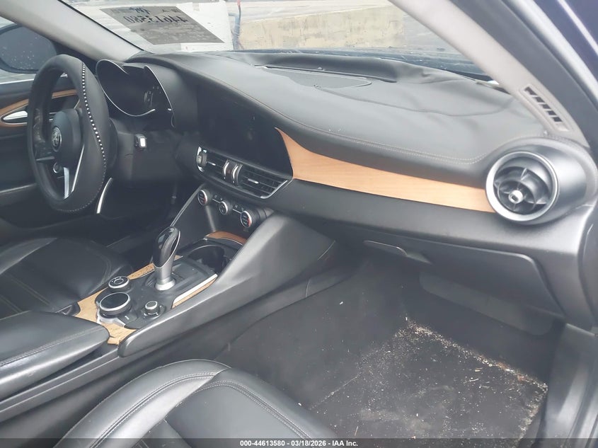 2017 Alfa Romeo Giulia Ti Awd