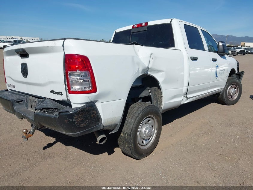 Vin: 3c6ur5cl3rg316812, lot: 45110632, ram 2500 tradesman  4x4 6'4 box 20244