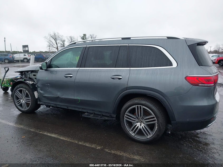MERCEDES-BENZ GLS 450 - zdjęcie 19