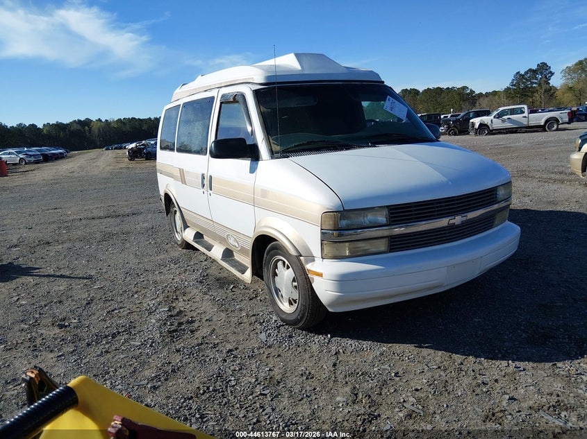 1GBDM19W6TB135824 1996 Chevrolet Astro auction photo 1