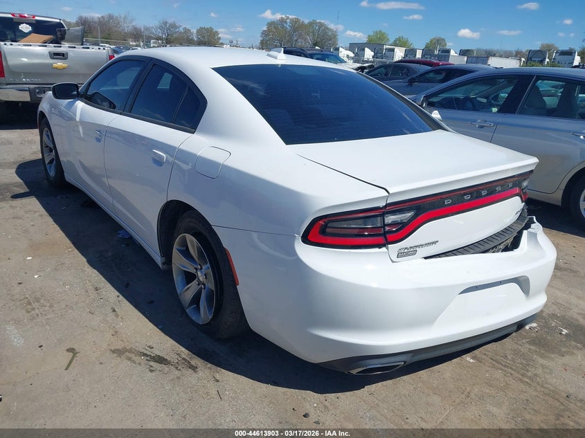 2016 Dodge Charger Sxt