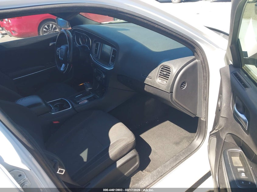 2016 Dodge Charger Sxt