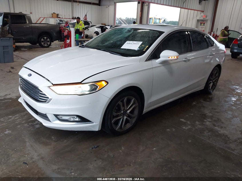 2017 FORD FUSION auction photo 2