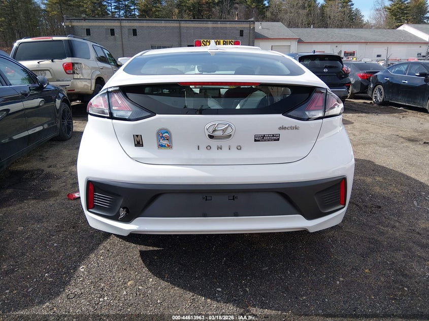 VIN KMHC85LJ8LU061158 2020 HYUNDAI IONIQ ELECTRIC LIMITED