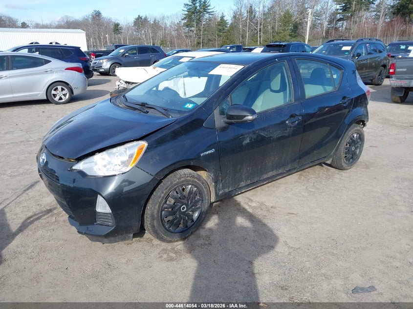 TOYOTA PRIUS C 2014 VIN JTDKDTB35E1074120