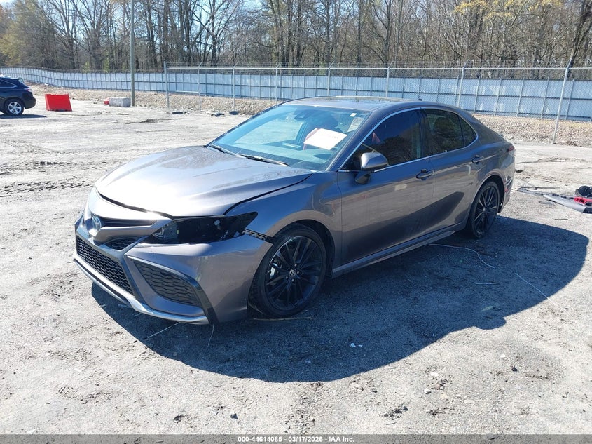 2024 Toyota Camry Hybrid Xse