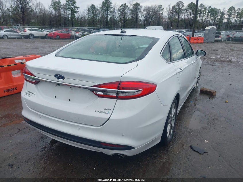 2017 Ford Fusion Hybrid Se