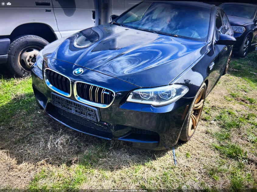 Vin: wbsfv9c5xfd097613, lot: 45111207, bmw m5 20152
