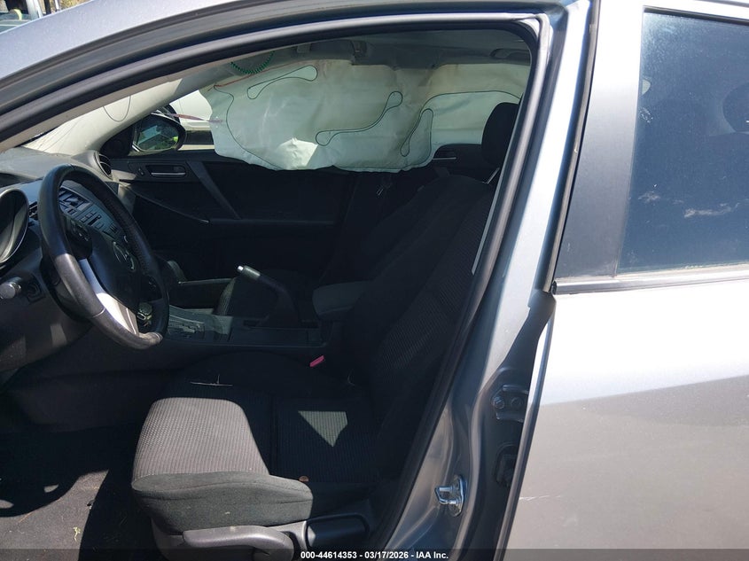 2013 Mazda Mazda3 I Touring