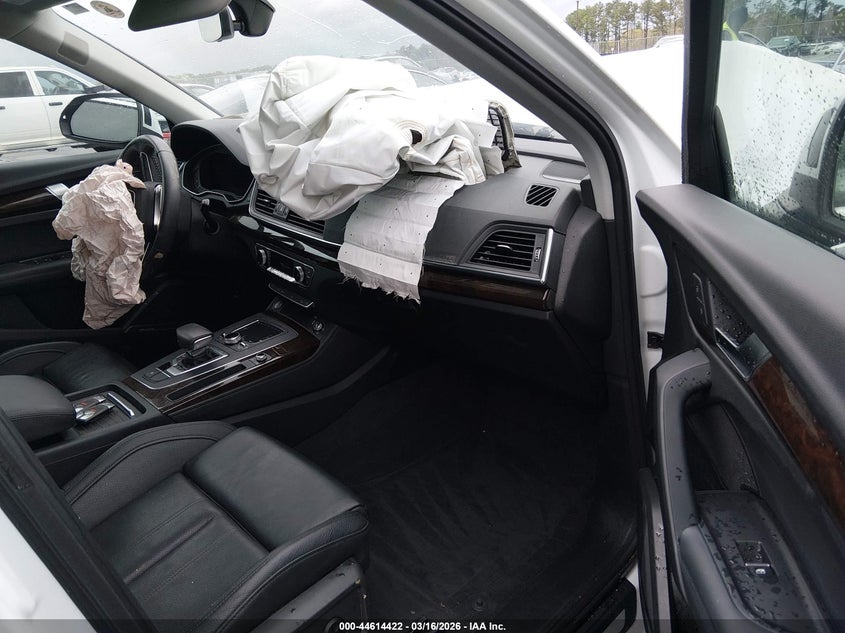 AUDI Q5 - zdjęcie 5