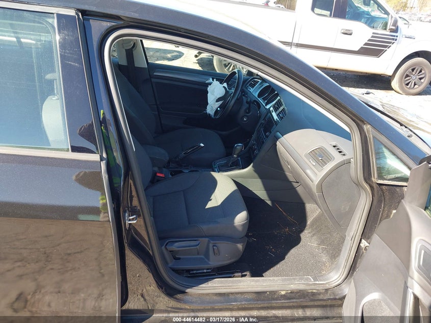 2018 Volkswagen Golf Tsi S/Tsi Se