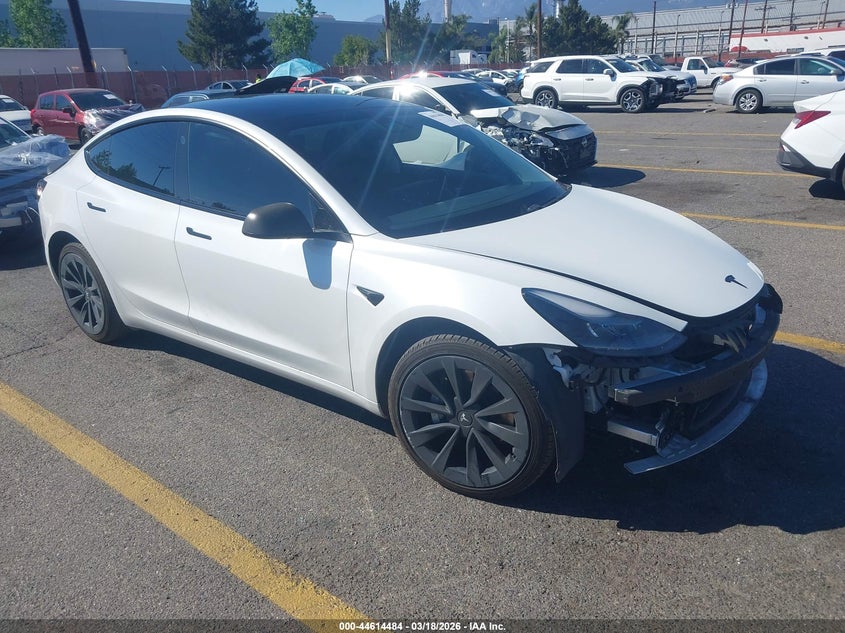 2021 Tesla Model 3 Standard Range Plus Rear-Wheel Drive