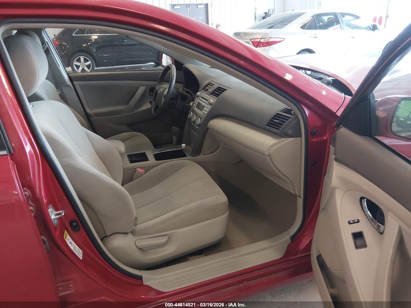 2009 Toyota Camry Le