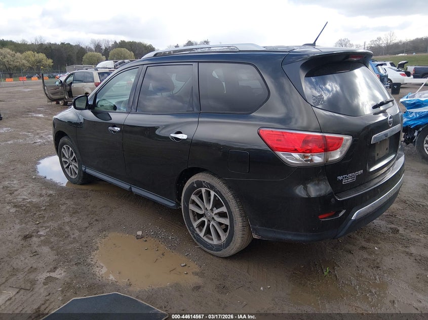 2015 Nissan Pathfinder Sv