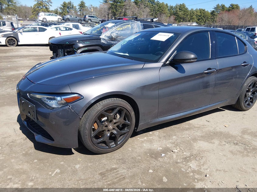 2021 Alfa Romeo Giulia Awd