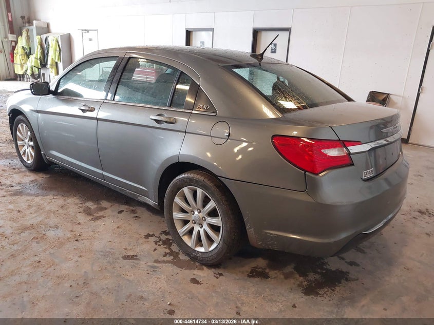 2012 Chrysler 200 Touring