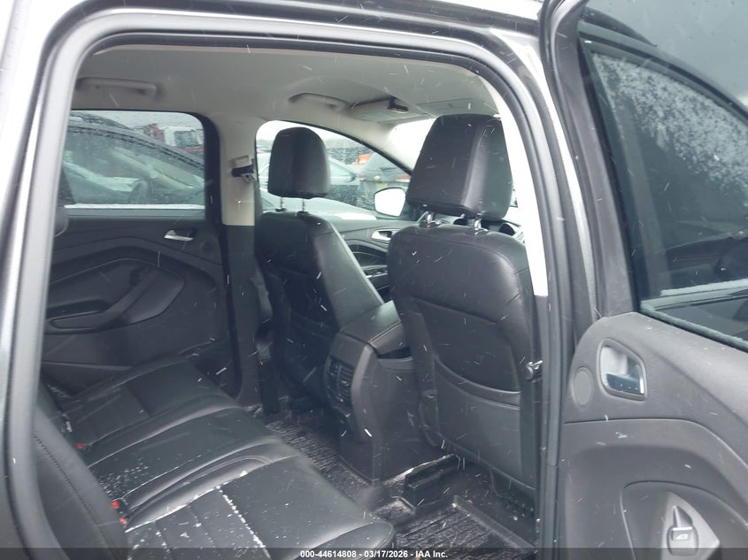 VIN 1FMCU0GD6HUE90776 2017 FORD ESCAPE SE