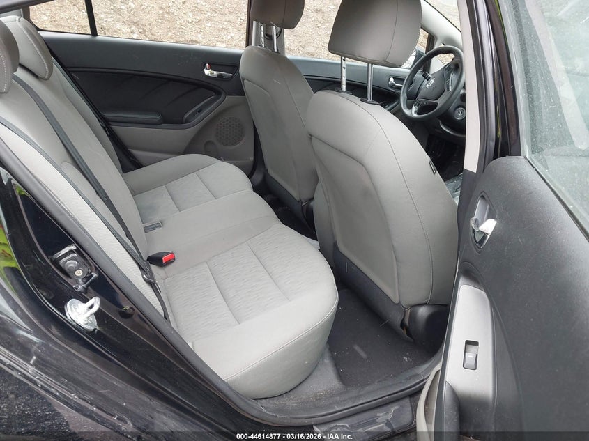 2016 KIA FORTE SEDAN 1.8L I-4 DOHC, VVT, 145HP