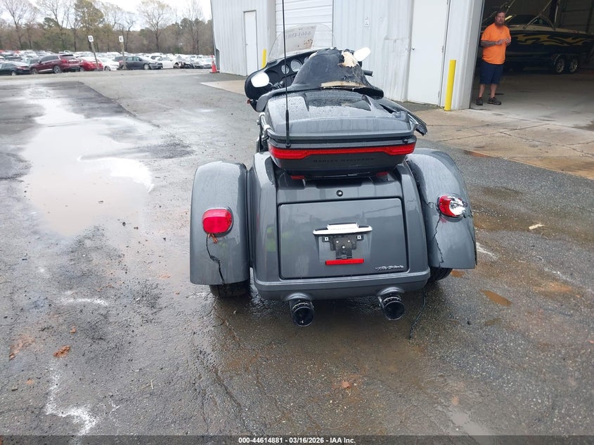 2021 Harley-Davidson Flhtcutg VIN: 1HD1MAF13MB851975 Lot: 44614881