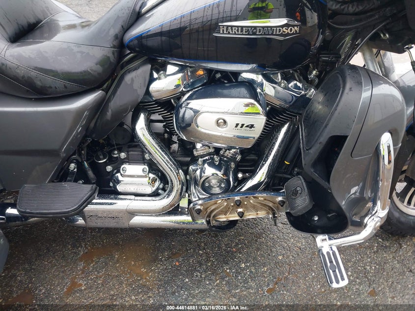 2021 Harley-Davidson Flhtcutg VIN: 1HD1MAF13MB851975 Lot: 44614881