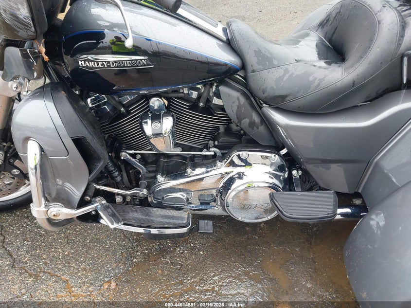 2021 Harley-Davidson Flhtcutg VIN: 1HD1MAF13MB851975 Lot: 44614881