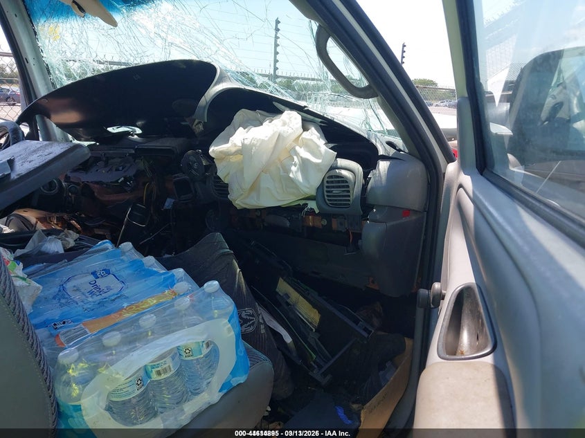 2000 Dodge Ram 1500 St/Ws