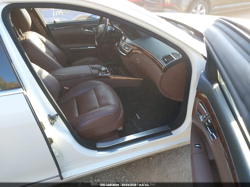 2013 Mercedes-Benz S 550