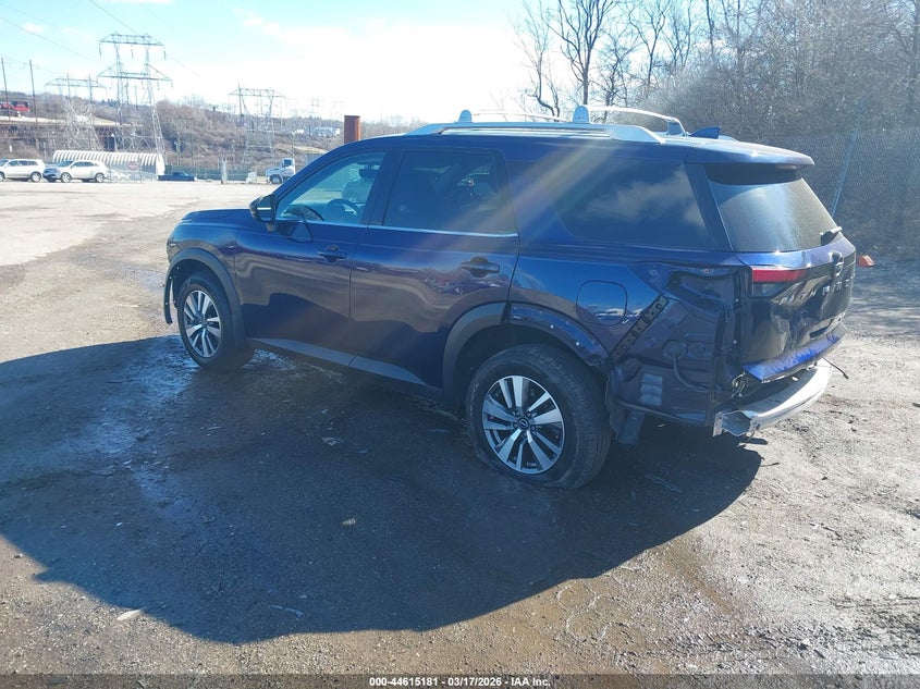 2023 Nissan Pathfinder Sl 4Wd