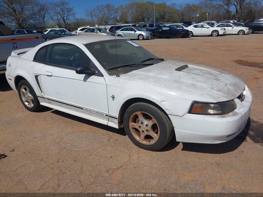 2000 Ford Mustang