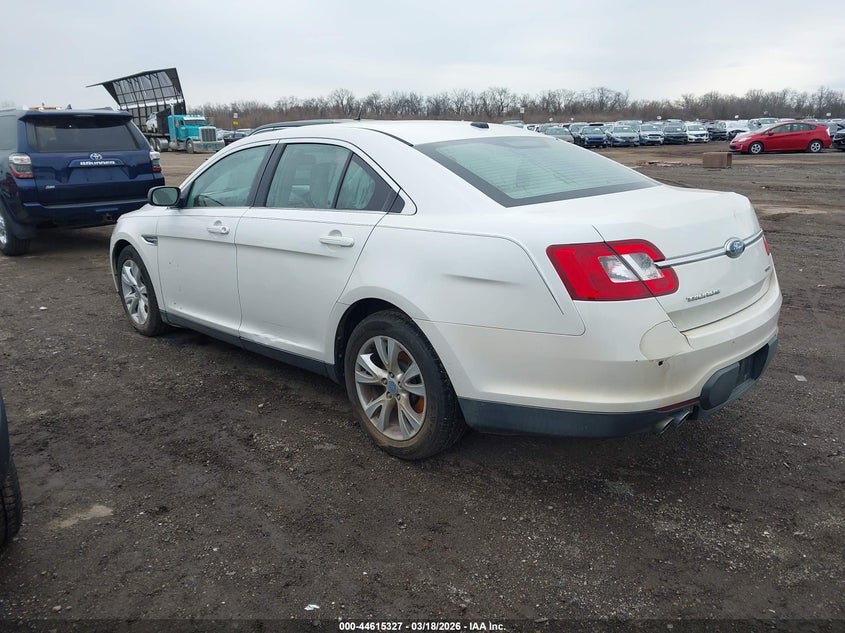 2010 Ford Taurus Sel