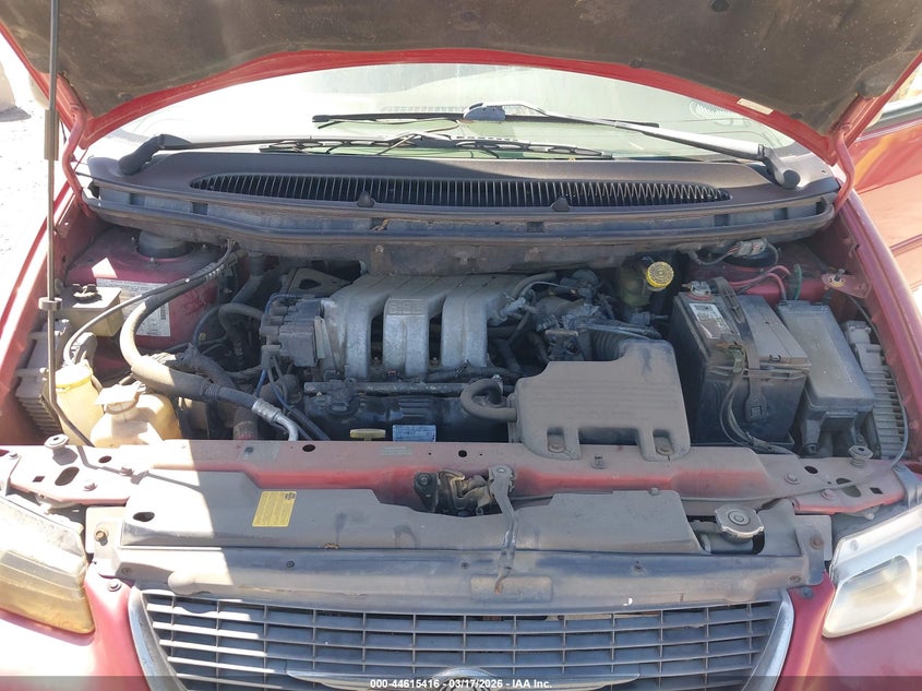 1999 Chrysler Town & Country Limited VIN: 1C4GP64LXXB906057 Lot: 44615416