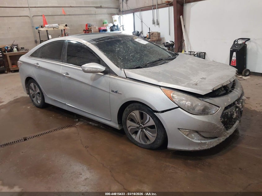 KMHEC4A47FA121242 2015 Hyundai Sonata Hybrid Limited auction photo 1